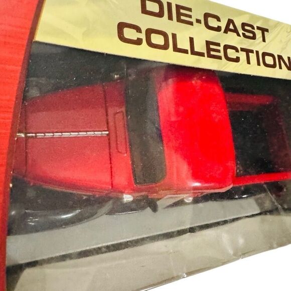 1941 PLYMOUTH PICKUP TRUCK 1:24 SCALE OPENING DOORS & HOOD MOTORMAX - Picture 3 of 9